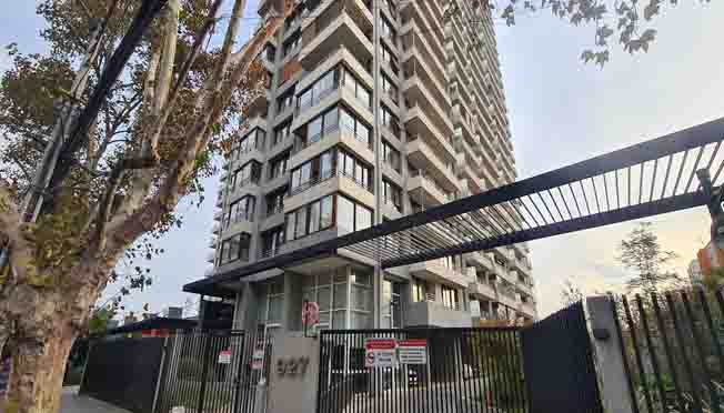 José Pedro Alessandri / Av. Grecia